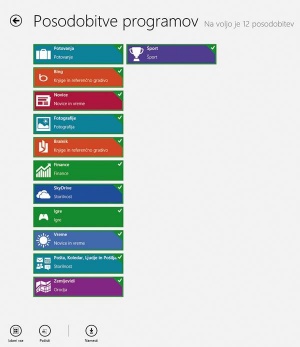 Aplikacije lahko posodobimo posamezno ali vse naenkrat &ndash; preprosto obkljukamo tiste, ki jih želimo posodobiti, seveda pa uporabnikom priporočamo izbiro gumba Izberi vse (Select all) in klik gumba Namesti (Install).